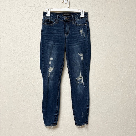 Judy Blue Denim - Judy Blue Women’s Size 3/26 Relaxed Fit Stretch Jeans Blue Denim Distressed